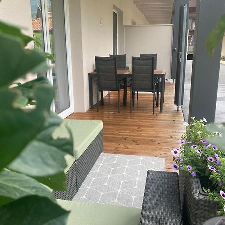 Alpenluxus Presents Design Lodge - Terrace & Car Park クラムザッハ エクステリア 写真